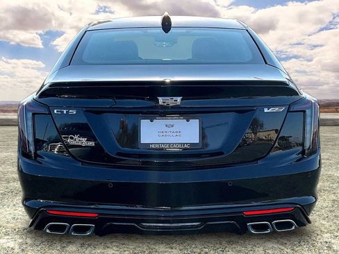 Used 2025 Cadillac CT5 V image 6