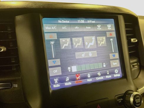 Used 2019 RAM 1500 Big Horn image 18