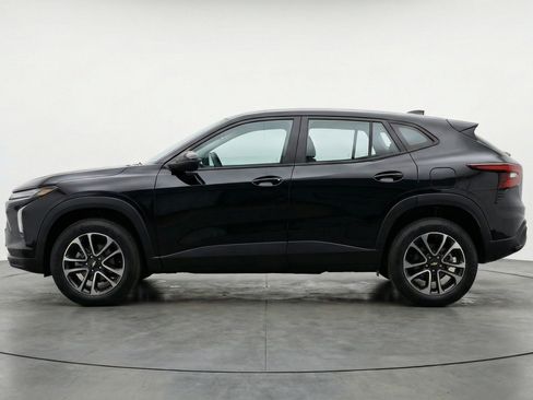 Used 2025 Chevrolet TrailBlazer LT image 5