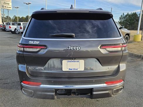 Used 2022 Jeep Grand Cherokee L Overland image 12