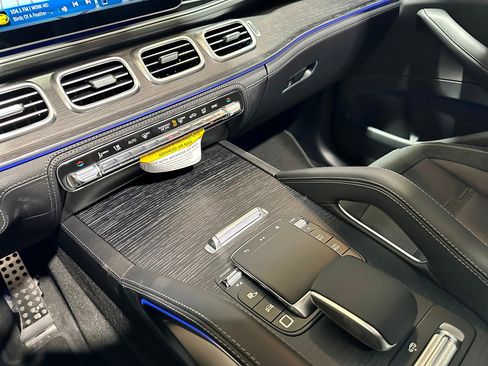 Used 2026 Mercedes-Benz GLE 53 AMG 4MATIC Coupe image 12