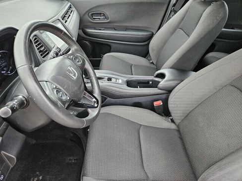 Used 2019 Honda HR-V Sport image 13