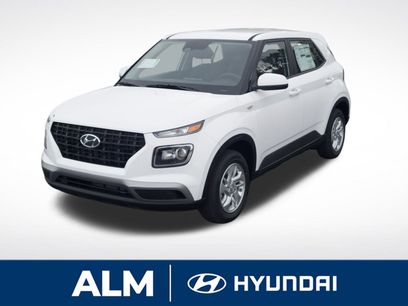 New 2025 Hyundai Venue SE