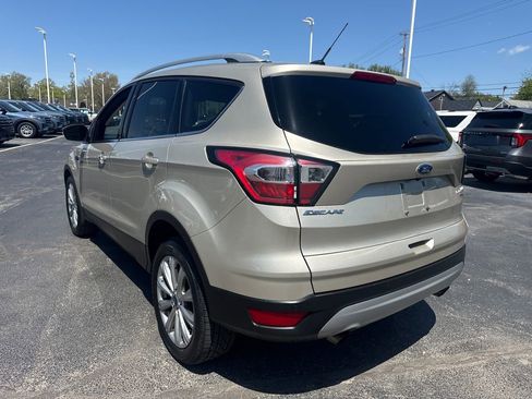 Used 2017 Ford Escape Titanium FWD image 9
