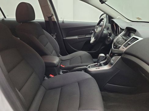 Used 2014 Chevrolet Cruze LT FWD image 21
