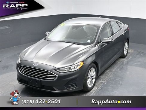 Used 2020 Ford Fusion SE image 9