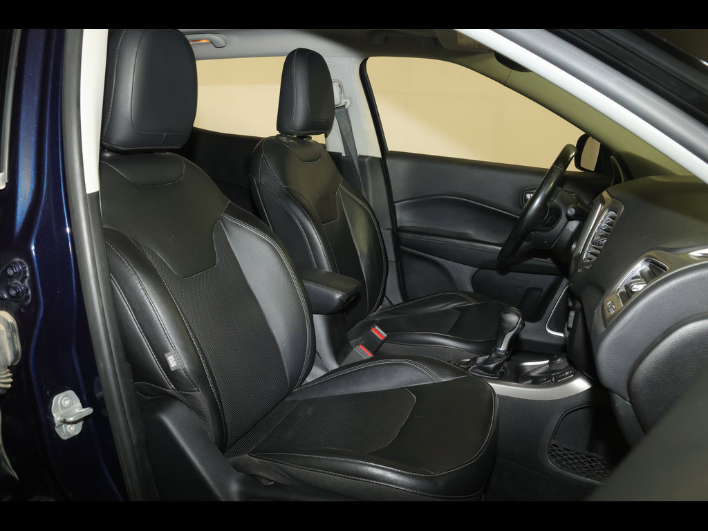 Used 2019 Jeep Compass High Altitude AWD/4WD image 16