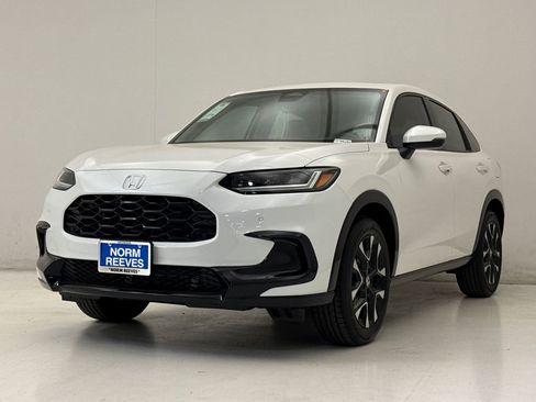 New 2026 Honda HR-V EX-L image 2