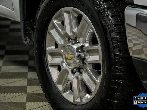 Certified 2024 Chevrolet Silverado 3500 LT w/ Convenience Package image 3