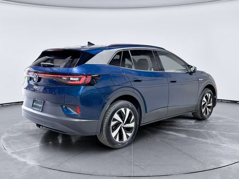 Used 2023 Volkswagen ID.4 Pro AWD/4WD image 3