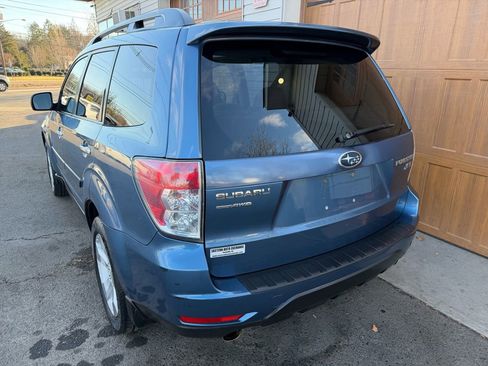 Used 2010 Subaru Forester 2.5XT Premium image 5