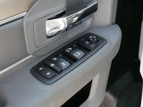 Used 2018 RAM 1500 Big Horn AWD/4WD image 20