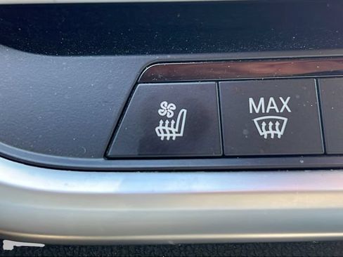 Used 2023 BMW X5 xDrive45e w/ Executive Package AWD/4WD image 23