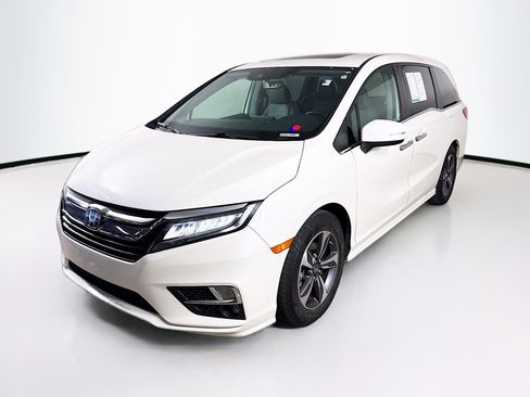 Used 2019 Honda Odyssey Touring image 4