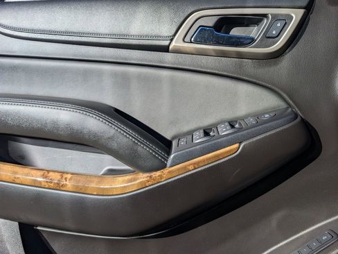 Used 2016 GMC Yukon Denali w/ Open Road Package image 16