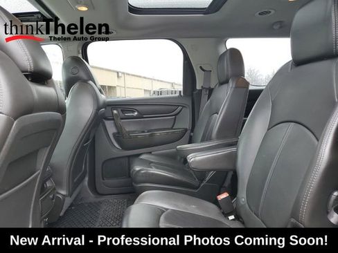 Used 2014 GMC Acadia SLT image 24