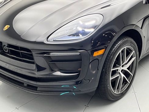 Used 2025 Porsche Macan image 52