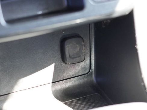 Used 2019 Chevrolet Colorado Z71 image 31