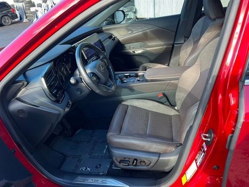 Used 2024 Lexus RX 450h Luxury w/ Convenience Package image 17