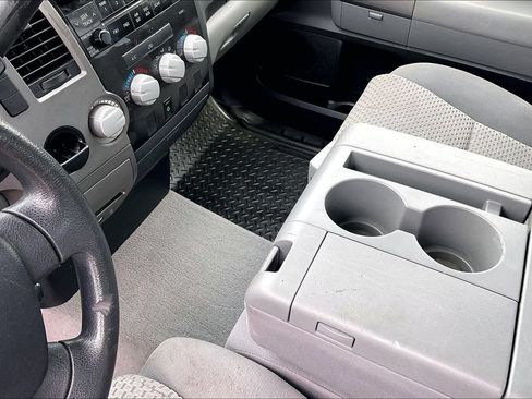 Used 2010 Toyota Tundra 2WD Double Cab image 14
