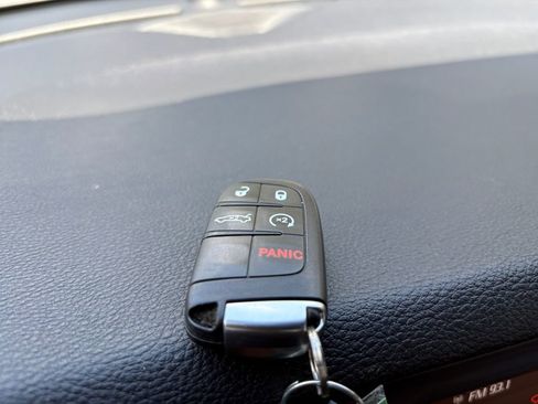 Used 2023 Dodge Challenger R/T Scat Pack image 31