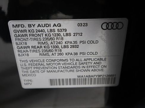 Used 2023 Audi Q5 2.0T Premium w/ Convenience Package image 3