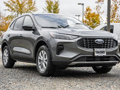 New 2026 Ford Escape Active w/ Cold Weather Package