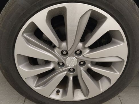 Used 2019 Buick Encore Preferred FWD image 31