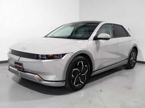 Used 2023 Hyundai Ioniq 5 Limited w/ Cargo Package RWD image 10