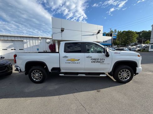 New 2026 Chevrolet Silverado 2500 LT AWD/4WD image 7