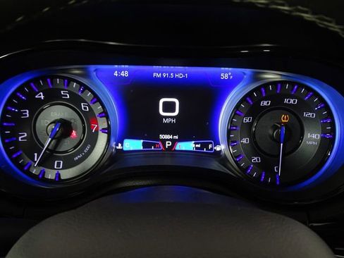 Used 2023 Chrysler 300 S image 28