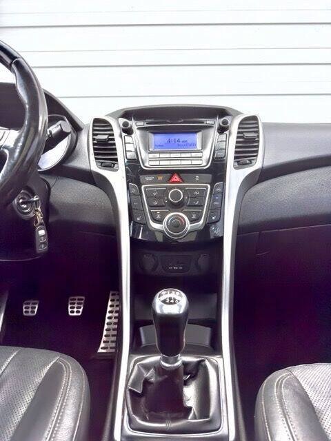 Used 2013 Hyundai Elantra GT w/ Style Pkg FWD image 17