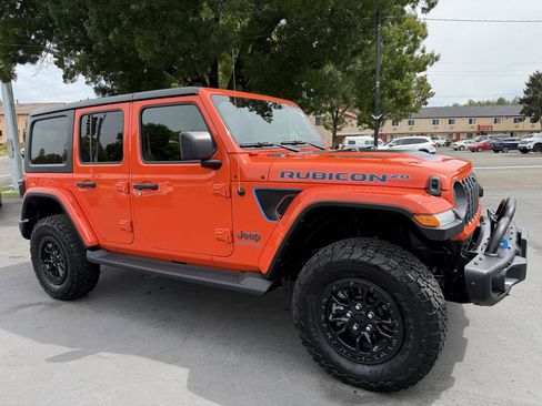 Used 2023 Jeep Wrangler Unlimited Rubicon 4xe AWD/4WD image 6