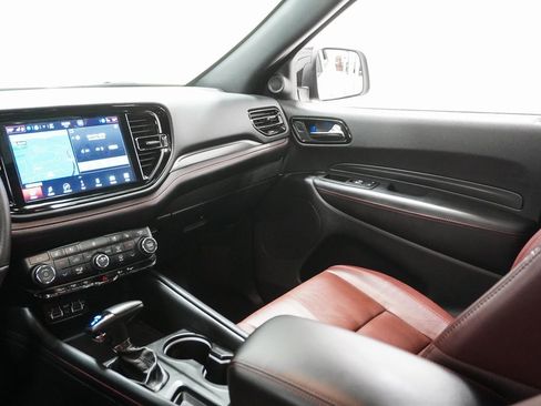Certified 2024 Dodge Durango GT image 19
