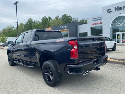 Used 2023 Chevrolet Silverado 1500 Custom Trail Boss w/ LPO, Dark Essentials Package AWD/4WD image 4