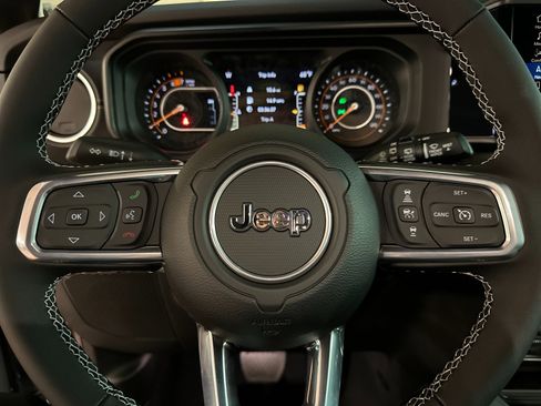 New 2025 Jeep Wrangler Sahara w/ Safety Group image 23