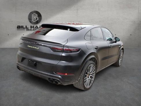 Used 2020 Porsche Cayenne Turbo S AWD/4WD image 4