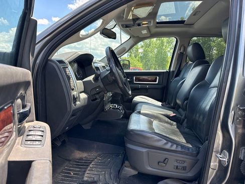 Used 2012 RAM 1500 Laramie AWD/4WD image 19