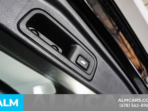 Used 2022 Honda Pilot Black Edition image 33