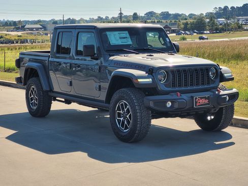 New 2025 Jeep Gladiator Rubicon w/ Convenience Group image 1