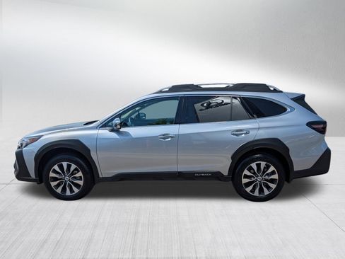 Used 2025 Subaru Outback Touring XT w/ Popular Package #2 AWD/4WD image 4
