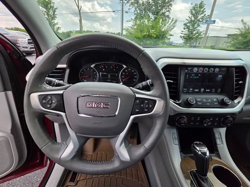 Used 2018 GMC Acadia SLE w/ Driver Alert Package I FWD image 15
