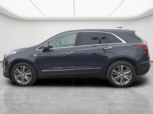 Certified 2024 Cadillac XT5 Premium Luxury w/ LPO, Floor Liner Package AWD/4WD image 4