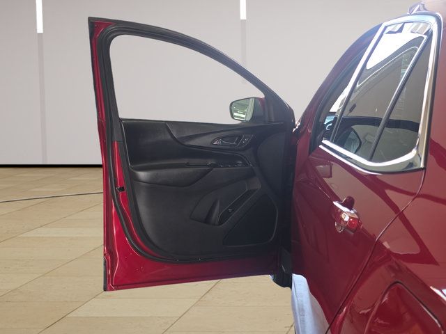 Used 2020 Chevrolet Equinox LT w/ Driver Convenience Package FWD image 10
