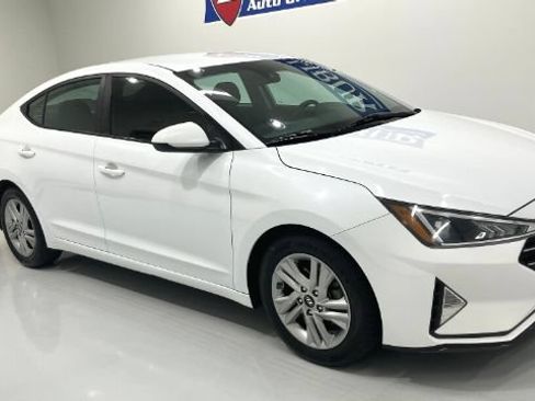 Used 2020 Hyundai Elantra SEL w/ Cargo Package (C1) FWD image 3
