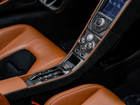 Used 2013 McLaren MP4-12C Spider image 60