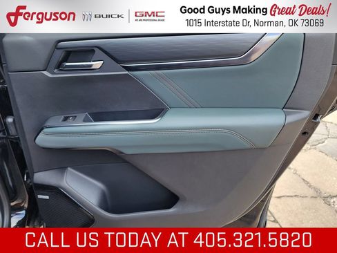 New 2026 GMC Acadia AT4 w/ Luxury Package AWD/4WD image 44