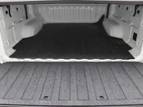 Used 2024 Chevrolet Colorado W/T w/ WT Convenience Package image 11