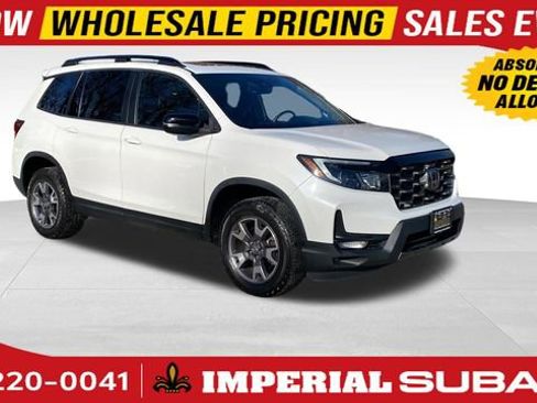 Used 2023 Honda Passport TrailSport image 1