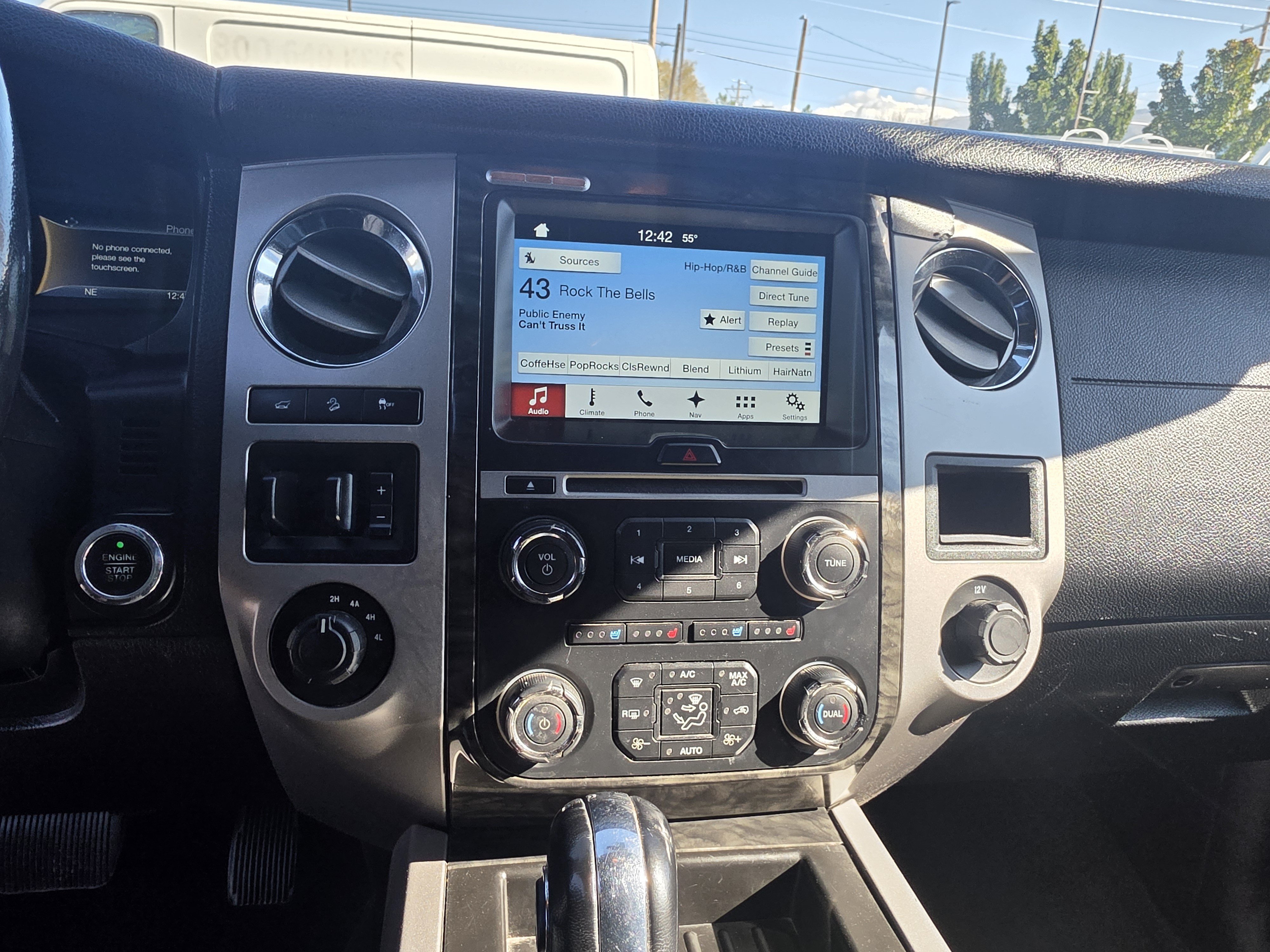 Used 2016 Ford Expedition EL Limited AWD/4WD image 17